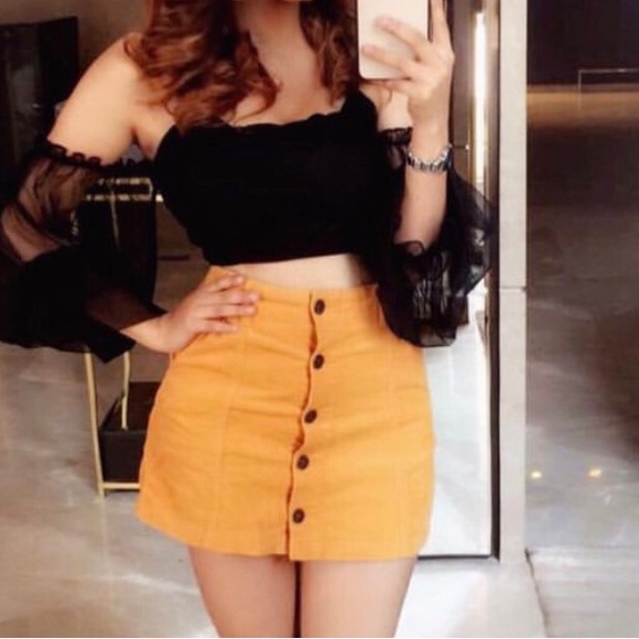 Forever 21 Dresses & Skirts - Forever21 Mustard corduroy skirt.